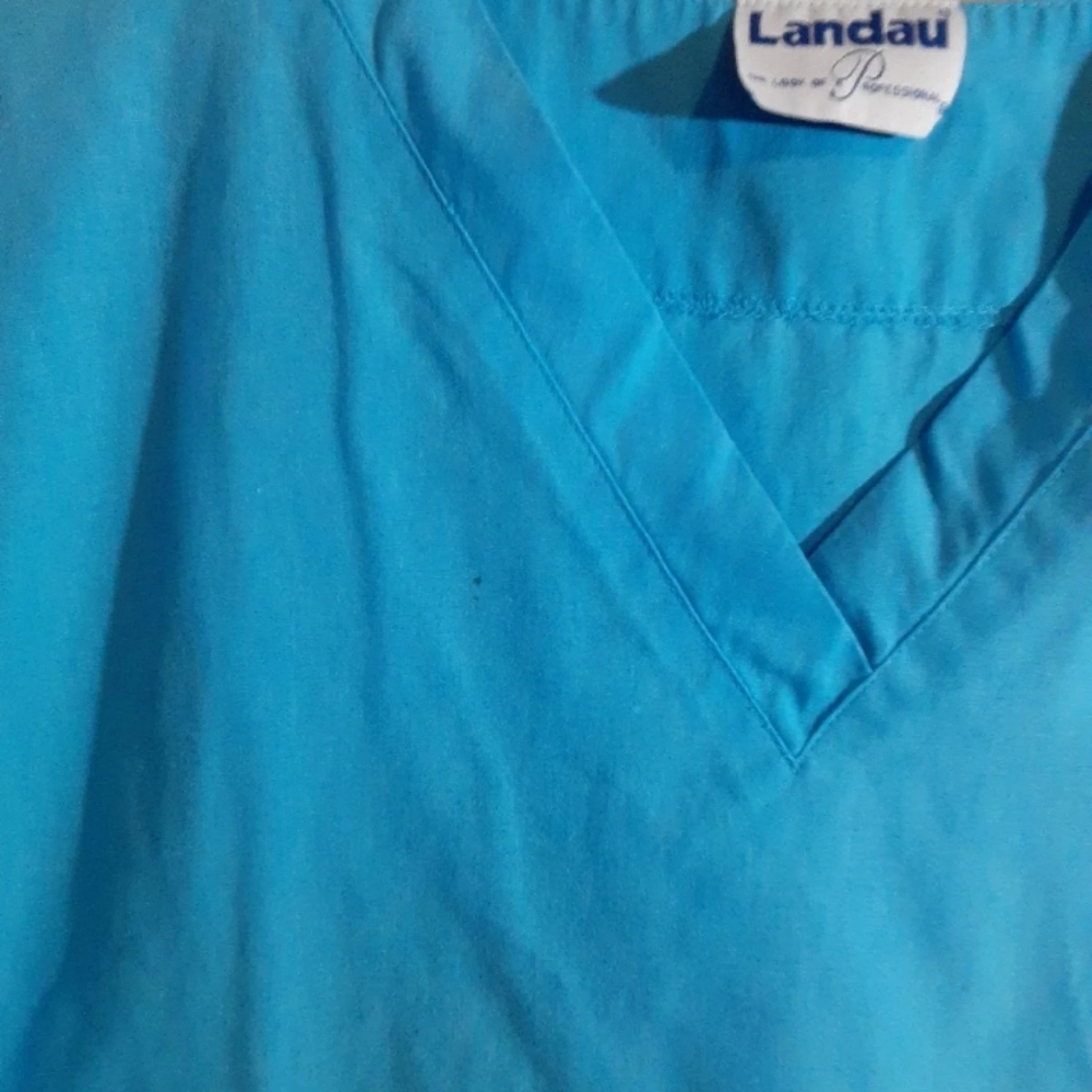 Scrub Top - Picture 7 of 9